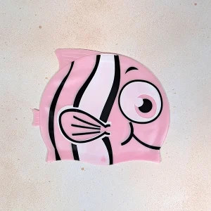 کلاه شنا بچه‌گانه سیلیکونی طرح ماهی (ضد حساسیت و نرم)