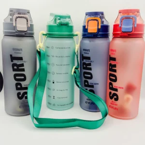 قمقمه ورزشی ایون (EYUN) مدل 782 ظرفیت 900 میلی‌لیتر (بند دار)