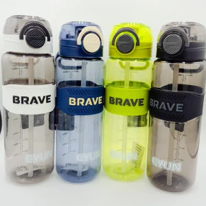 قمقمه ورزشی ایون EYUN مدل Brave گنجایش 1 لیتر کد 607 | قمقمه نی‌دار شفاف با کاور سیلیکونی و درب قفلی